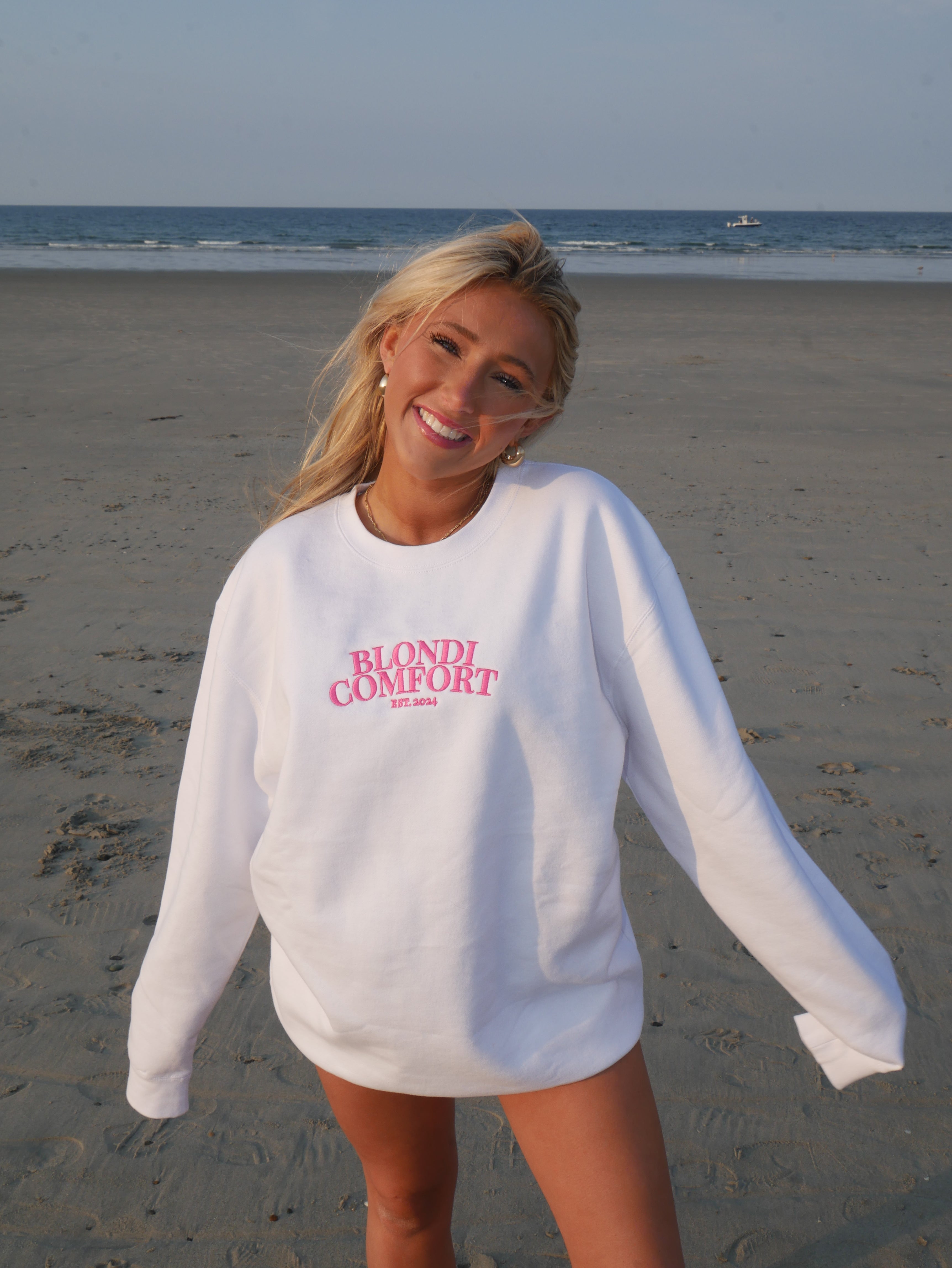 EST. Crewneck